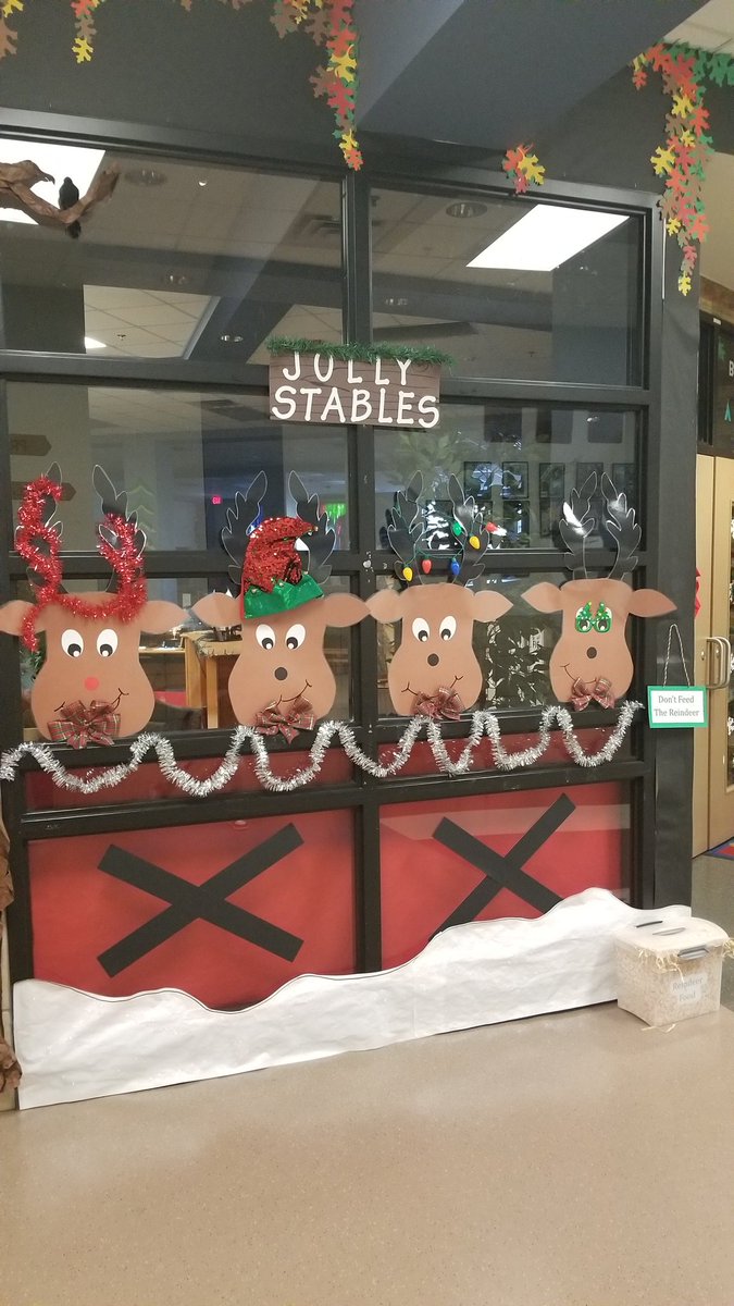 bookyourtime's tweet image. Reading in the library is "Snow Much Fun" ....forgot to take a pic of the bulletin board before it came down. Students got a kick out of the sign saying "Don't  Feed the Reindeer"