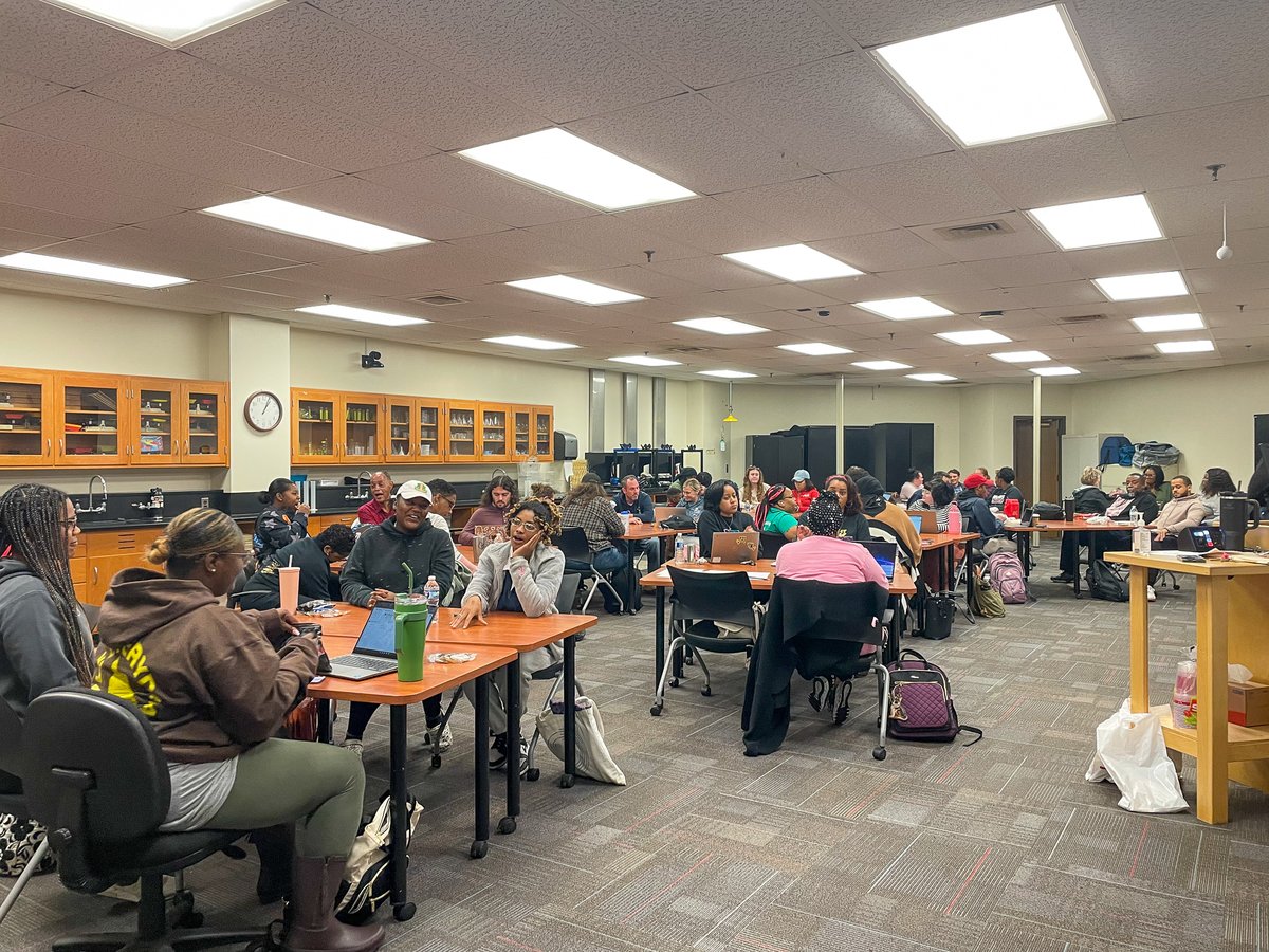 Join us Monday, Feb. 5, 4 p.m., via Zoom, to learn more about the Louisville Teacher Residency (LTR) program! LTR is a one-year urban teacher preparation program for individuals with limited to no teaching experience.

Register here: bit.ly/49hGqGD