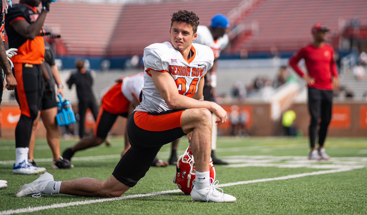 Georgia's Ladd McConkey was named top WR on the American team in a vote from DB teammates at practice player-of-the-week awards ceremony today at 2024 Reese’s Senior Bowl. #TheDraftStartsInMOBILE™️