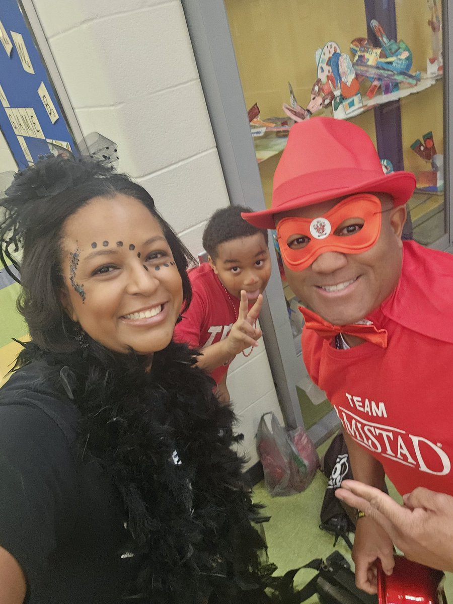 Principal Eb tweet media