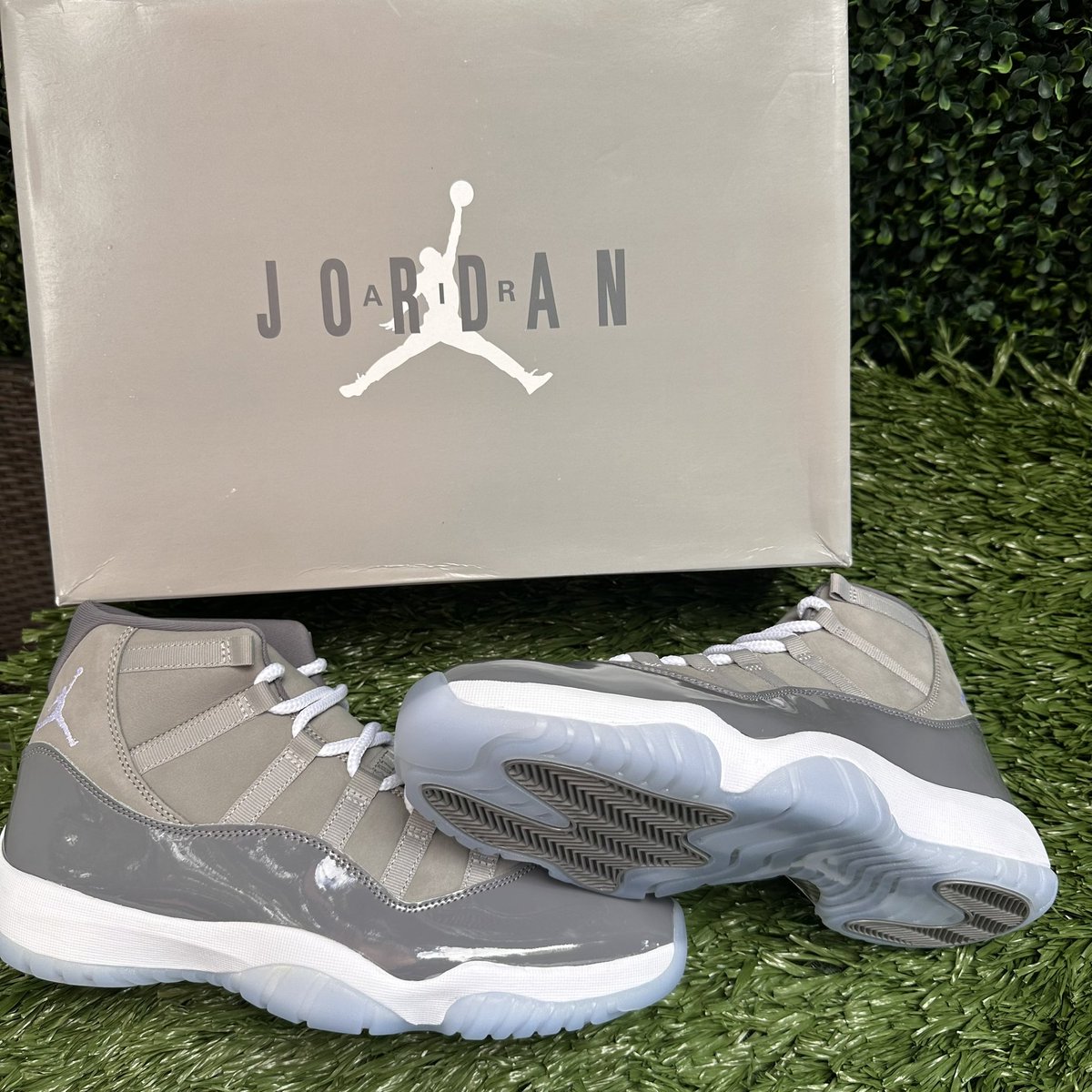 loadedboyzz's tweet photo. Jordan 11 “COOL GREYS” https://t.co/Hd9Fi2GMHh