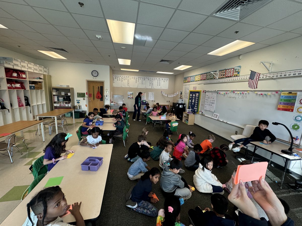 MsWarren1st's tweet photo. While researching art in different cultures, Kouki taught us how to make origami airplanes! https://t.co/l2IjkFnY0H