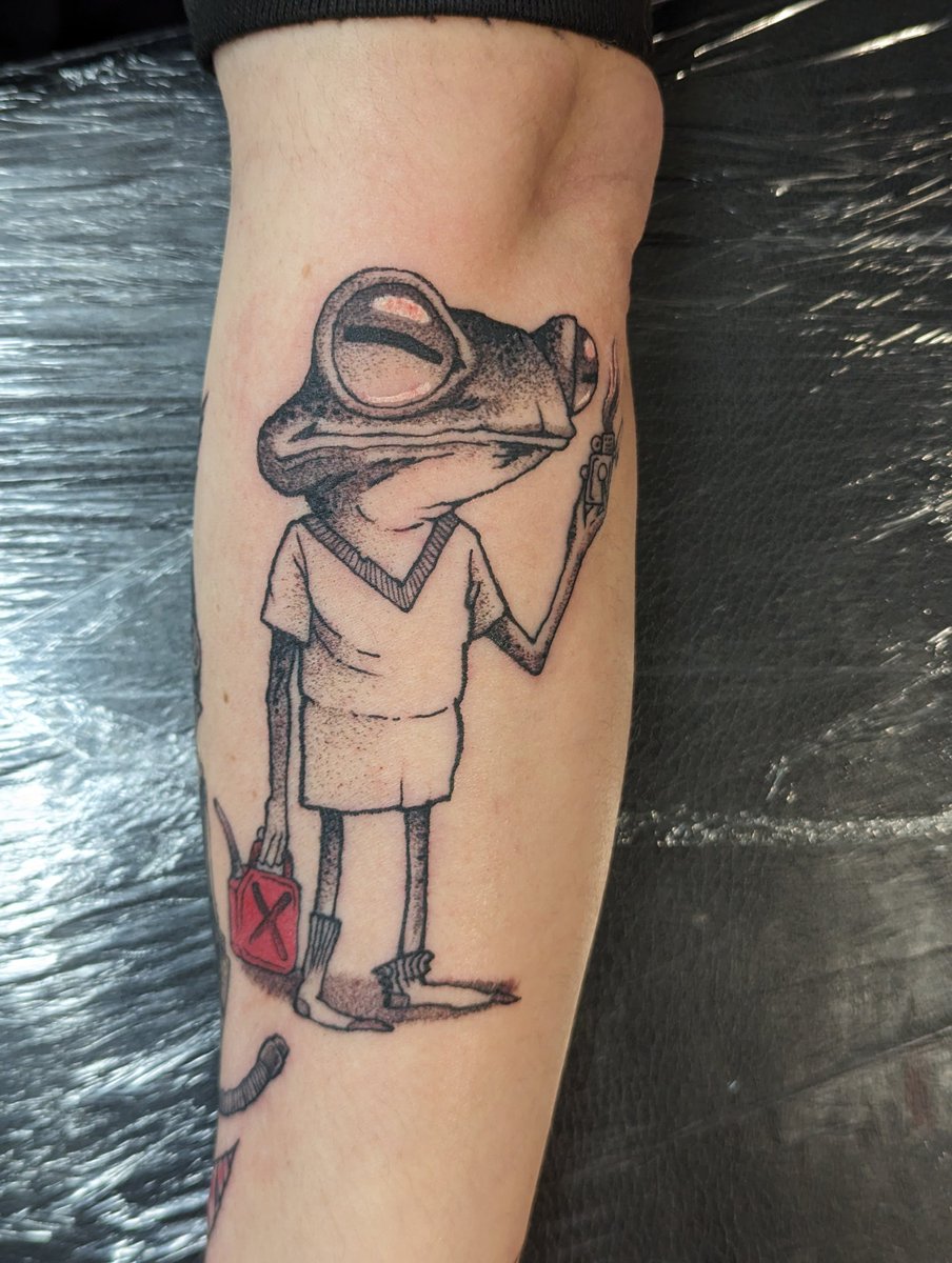 Jonesy 👽 tweet media