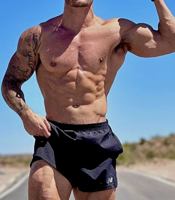 ⠀ᅟ
⠀ᅟ
                                         ☀️ 
                           ───────┈  
                               FRIDAY VIBES
⠀ᅟ
⠀ᅟ