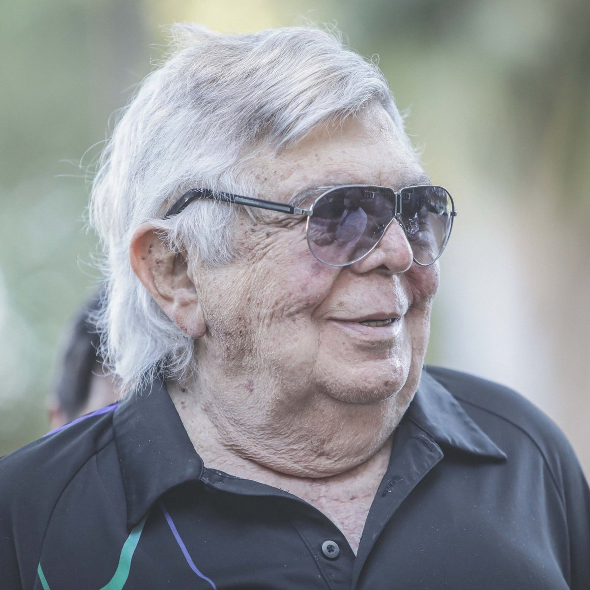 El que hizo conocer el nombre del Club Olimpia en el mundo entero. El dirigente más ganador en la historia del fútbol paraguayo. A los 83 años de edad, acaba de fallecer Osvaldo Domínguez Dibb.

QEPD.