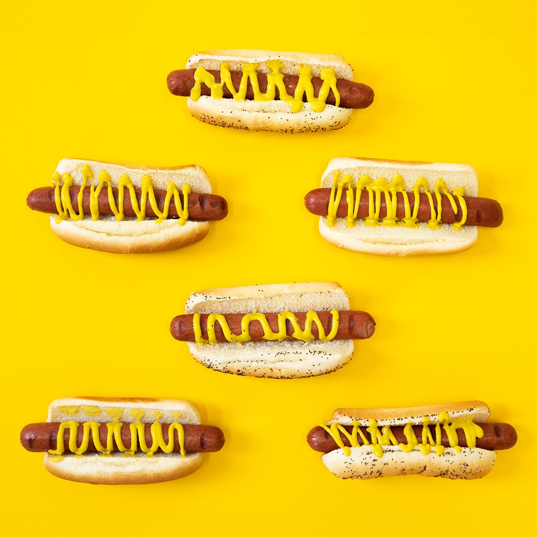 🔥Char it before it chars you.🔥 Now through the big game, use code ONFIRE to get a 2lb-pack of FireDogs with any perishable order.​ bit.ly/492bqe6