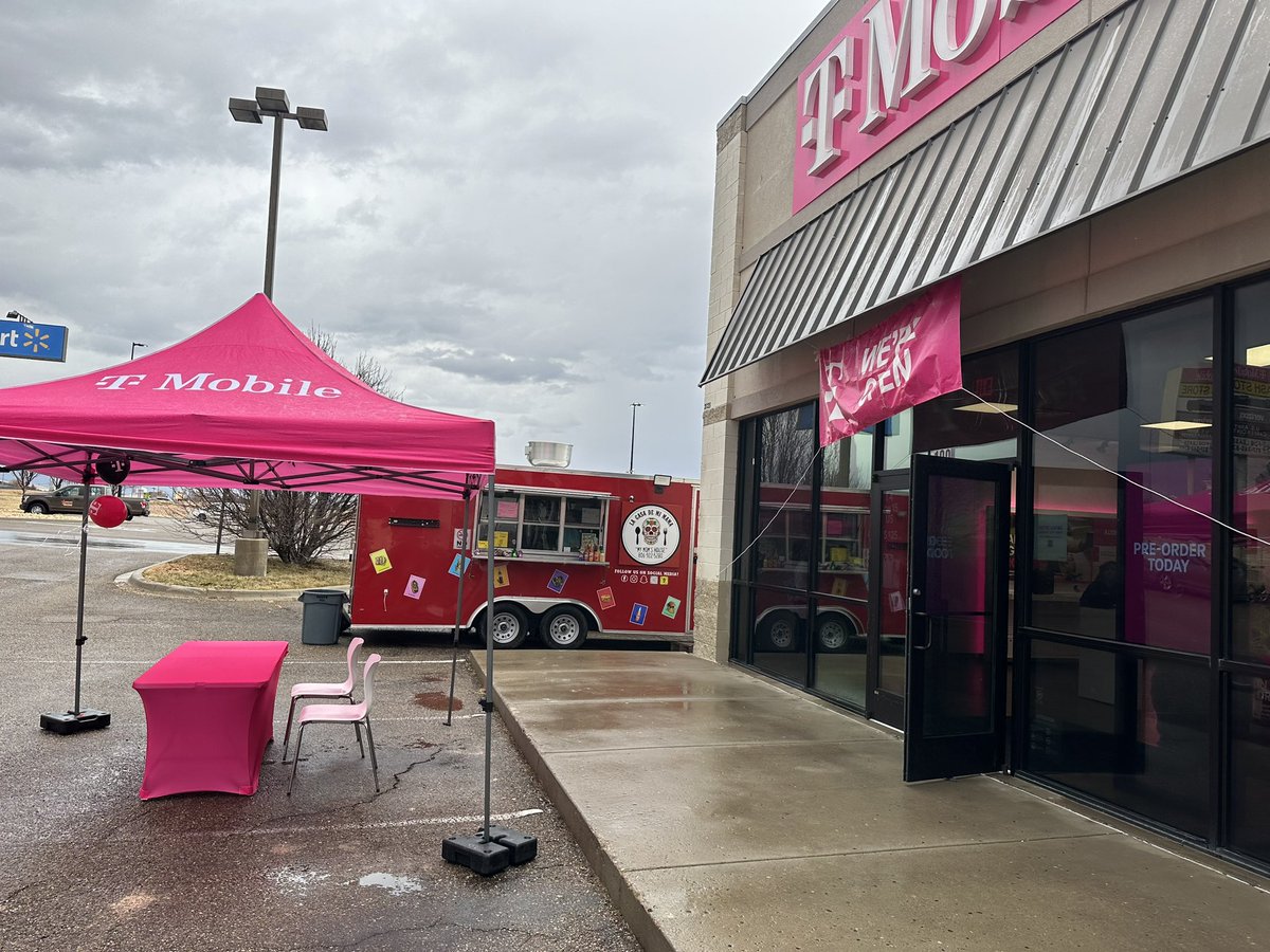 Olithios Blaine (@olithiosb) on Twitter photo Rainy day didn’t stop this team, we had a wonderful grand opening here in Dumas Tx. Number 2 in the nation for the month of December, and Top 100 in the country for the month of January! I want to thank <a href="/MetroLou2/">Luis Moreno</a> for being the best boss. Can’t wait to see what this team can do! Rainy day didn’t stop this team, we had a wonderful grand opening here in Dumas Tx. Number 2 in the nation for the month of December, and Top 100 in the country for the month of January! I want to thank <a href="/MetroLou2/">Luis Moreno</a> for being the best boss. Can’t wait to see what this team can do!