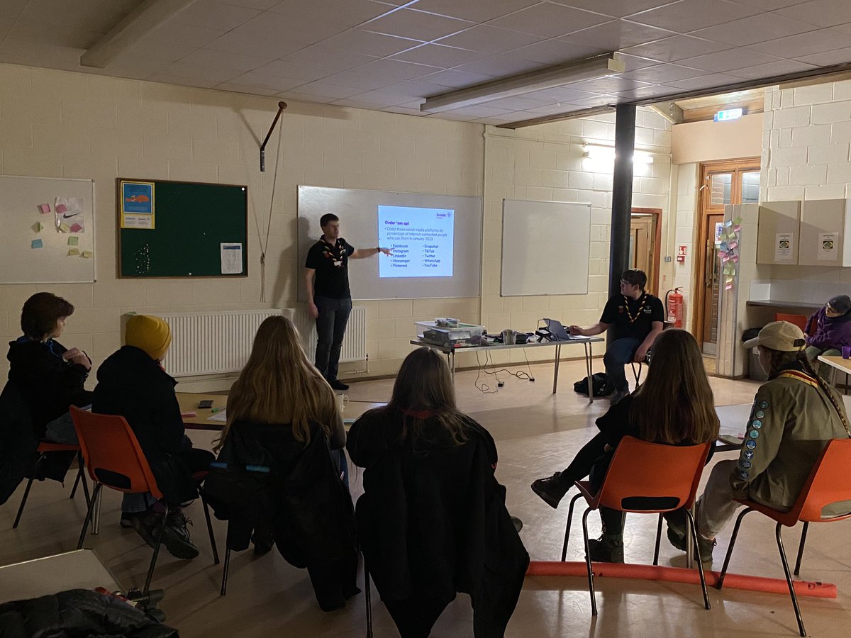 And so it begins! 👏 

Another year of working with young people to empower them to be confident spokespeople for <a href="/HampshireScouts/">Hampshire Scouts</a> 📺 🎥 📻 

<a href="/Young_Scouter/">Steven Osborn</a> kicking off tonight with an into to the Scout brand and why it’s important to be vibrant and visual in our presentation.