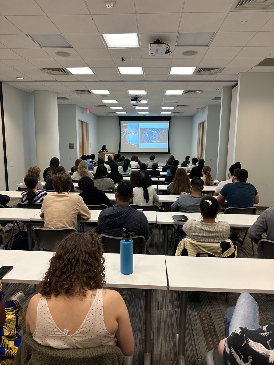 HarrisTryon Lab (@harristryonlab) on Twitter photo Standing room only for <a href="/JosephineThinwa/">Josephine Thinwa MD PhD</a> #PROVIDES lecture. Fantastic biochemical dissection of autophagy in host virtual response. Standing room only for <a href="/JosephineThinwa/">Josephine Thinwa MD PhD</a> #PROVIDES lecture. Fantastic biochemical dissection of autophagy in host virtual response.