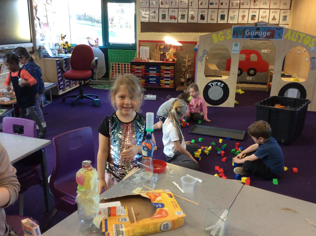LauraShore6's tweet photo. In Health and Wellbeing today the children have really enjoyed getting creative, making things out of junk modelling and exploring the classroom. #joeyseyfs #joeyshealthandwellbeing @stjs_staveley https://t.co/aAy51TdCta