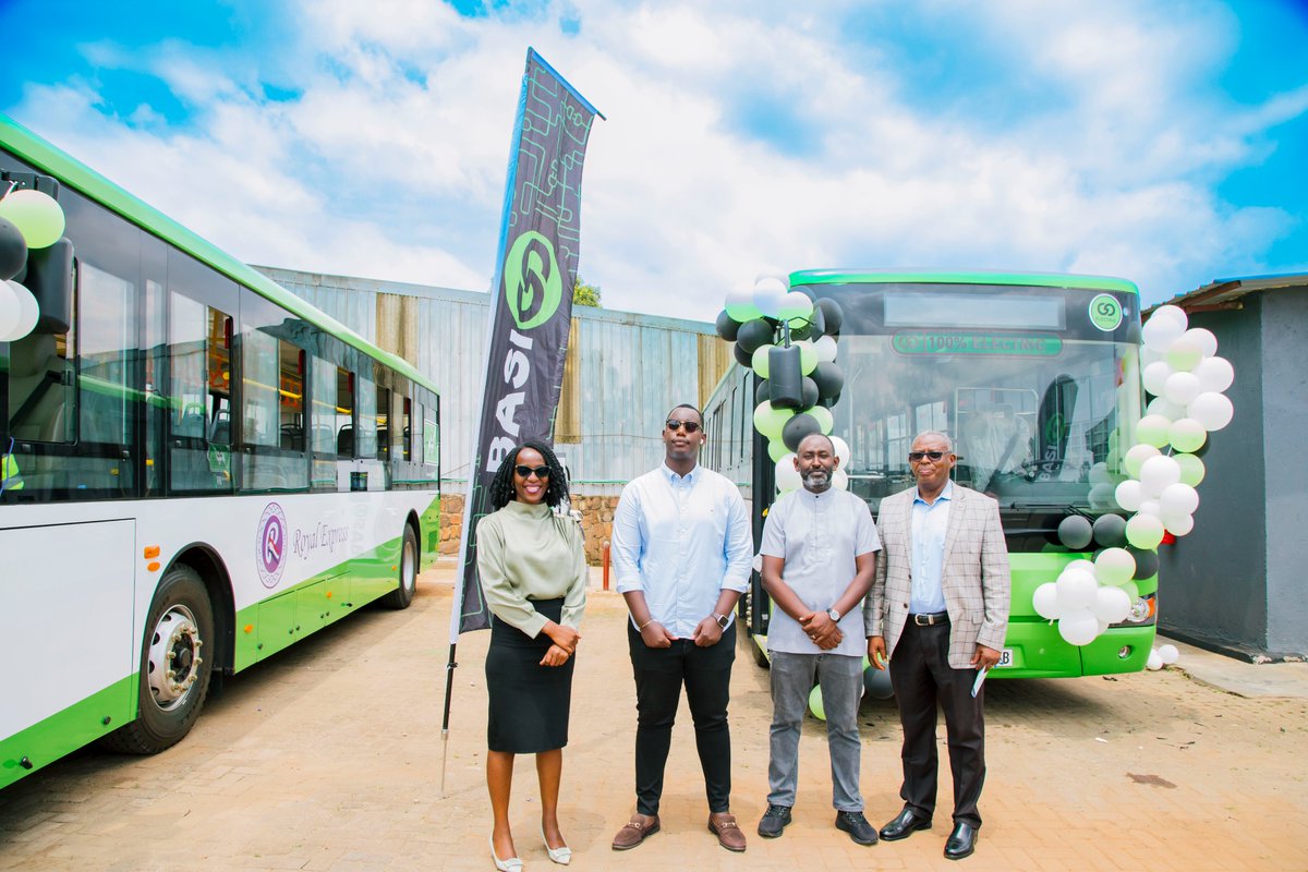 PowerHouse_Dee's tweet photo. Hello February!!
New Month, new product for the people of Kigali! Today, @BasiGoRwanda launched 2 new Electric Buses and we couldn't be more excited! Great times we are in! We also welcome @Royalexpress_rw to the Electric Bus Family! 

https://t.co/L2Y8ql4Rwg https://t.co/LmJcp9OqKN