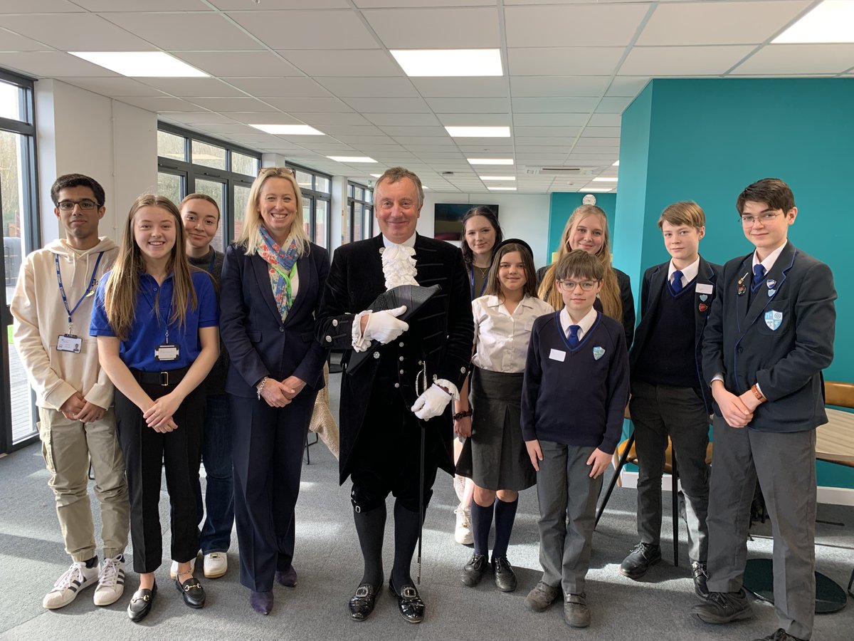 Bedfordshire Schools Trust tweet media