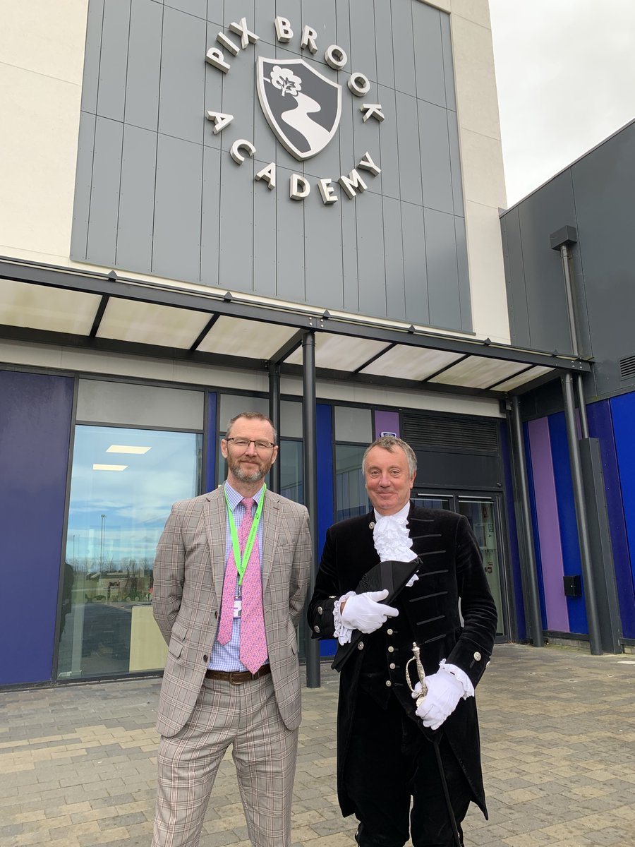 Bedfordshire Schools Trust tweet media