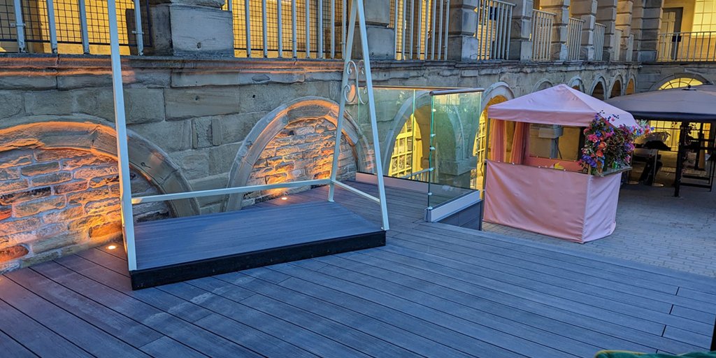 Create outdoor seating with style, using our Grey composite decking! 😎