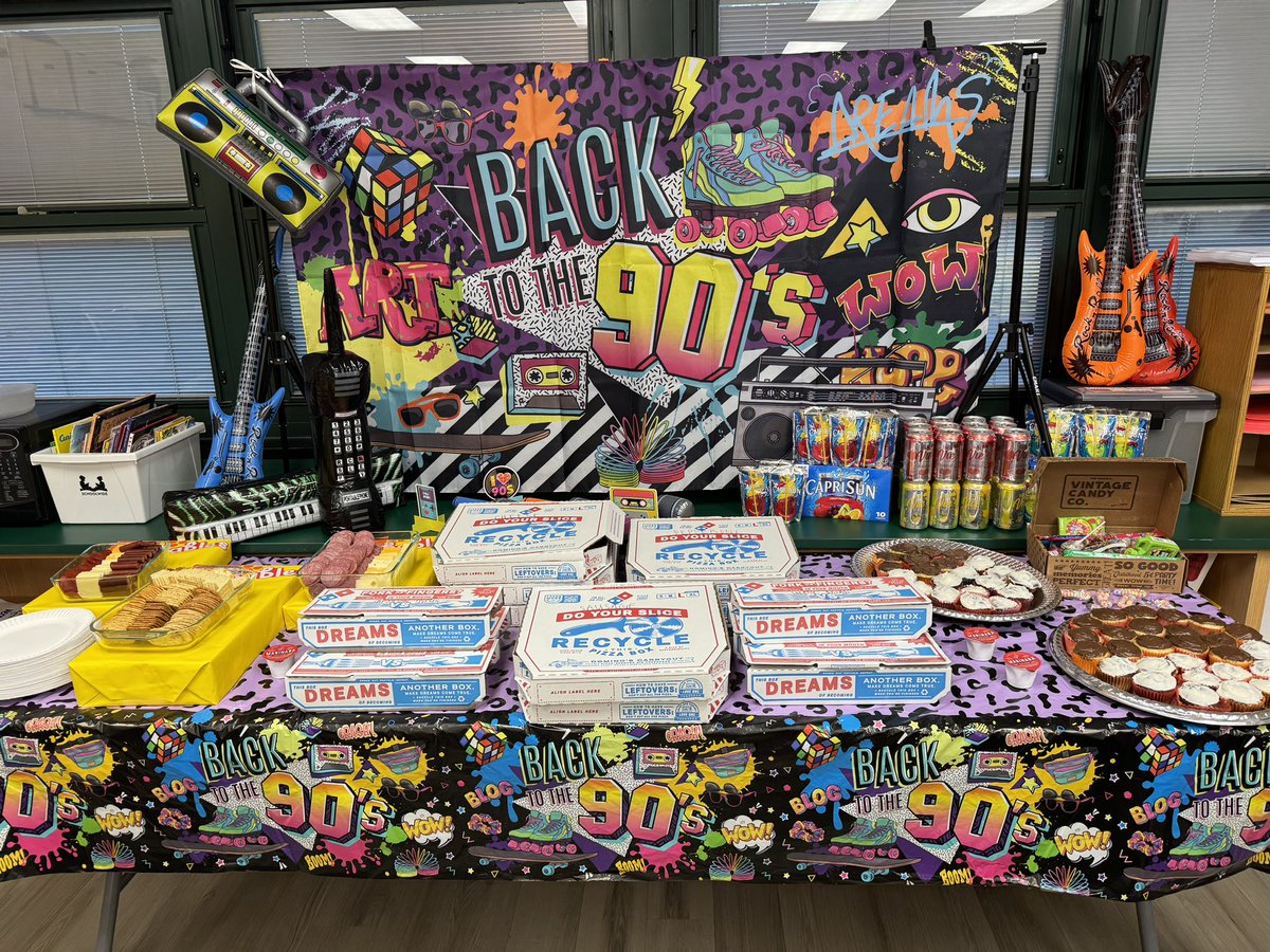 Spoiled by <a href="/SDSPTO/">SDS PTO</a> yet again! Does it get any better than this!?! 💥9️⃣0️⃣💥