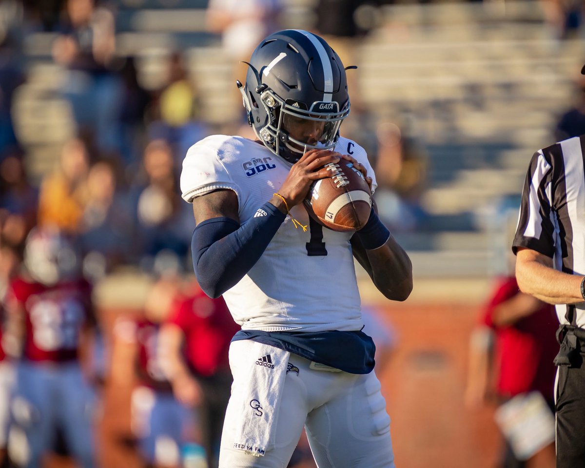 Charlie Smith tweet media