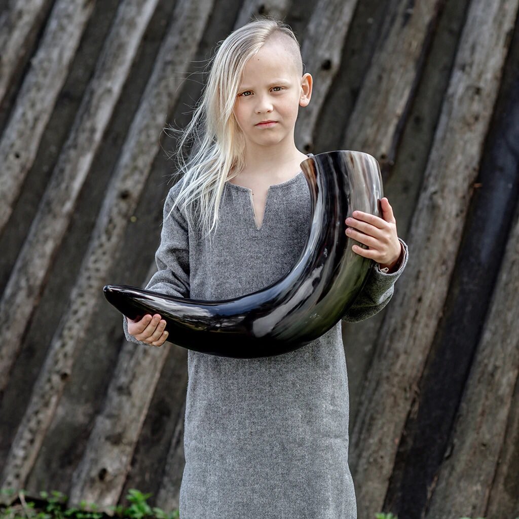 To all my Pagan brothers and sisters… have a great weekend…. Remember to hail the Old Gods when you get together…Skál…🍻