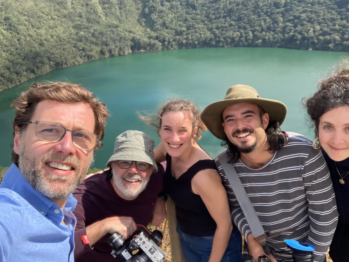 Agnebenzo's tweet photo. Another unforgettable adventure with @reverseactionP: shooting a documentary on pre-Colombian gold al Lago Guatavita with the @TSVPPROD team! @JDuteuil @martinontorres Gaby, Juan https://t.co/Cpvb3zF5Hi