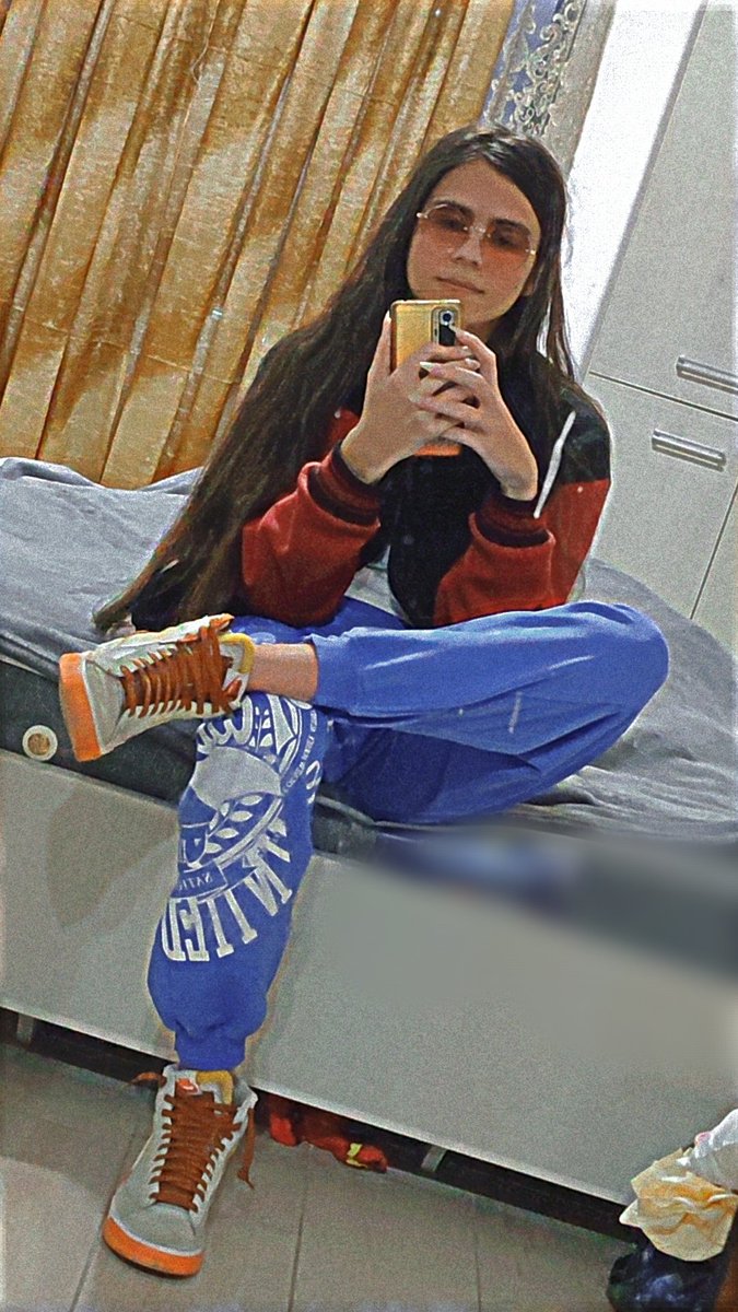 Lux 🐴🍴 tweet media
