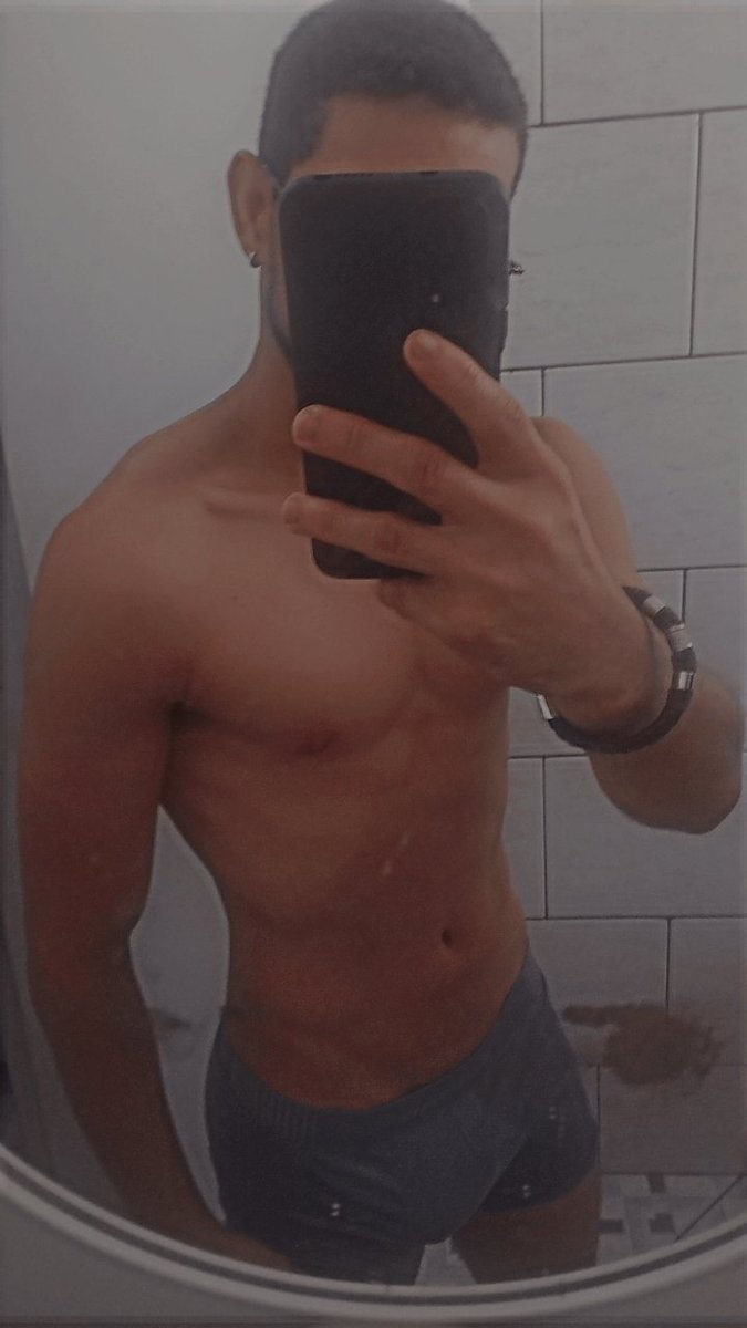 MaiqueJunioe's tweet photo. @novinhas_brr Merece pirokda https://t.co/NCtDOJJ5ye