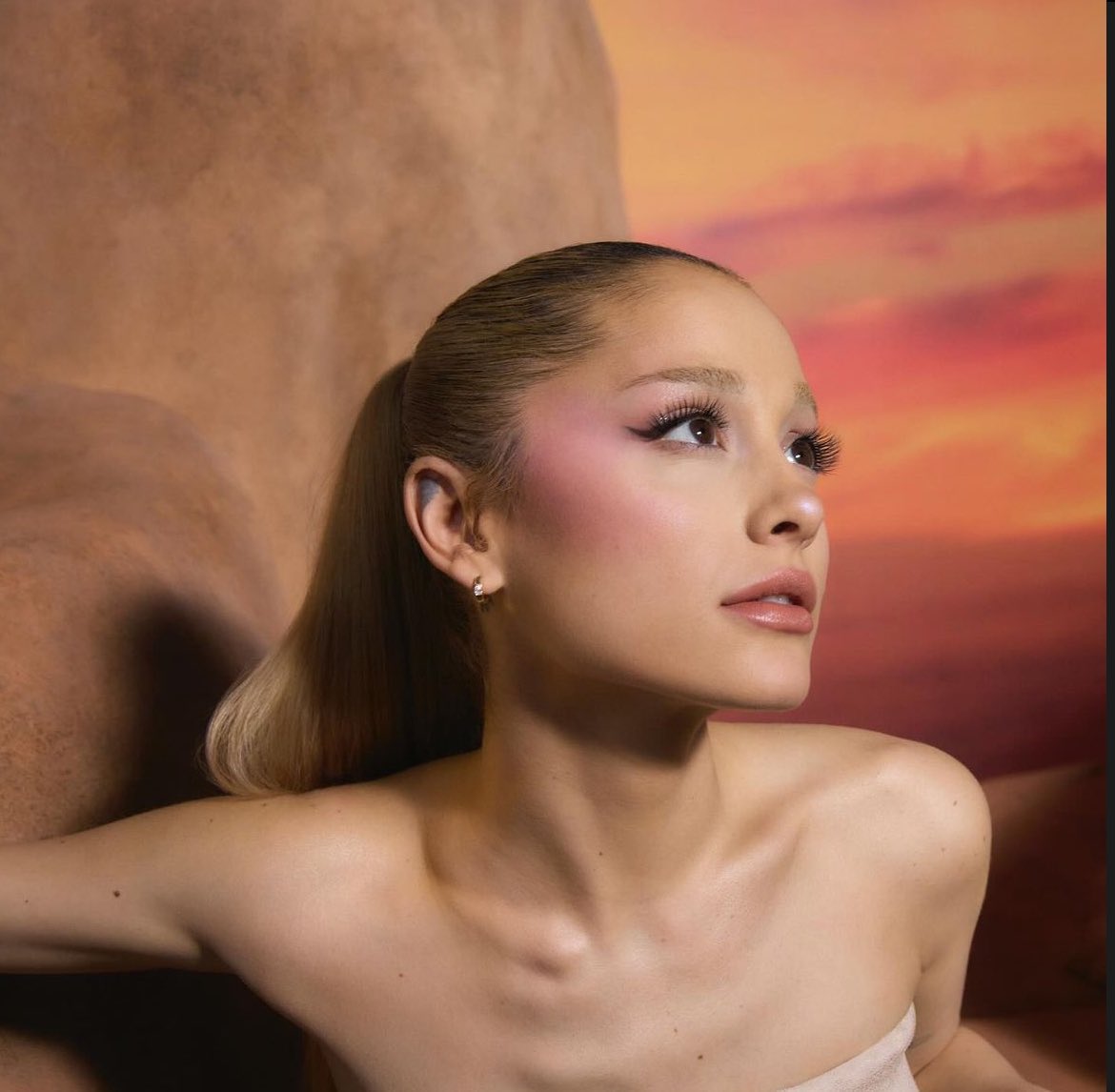 Ariana Grande. 💗
