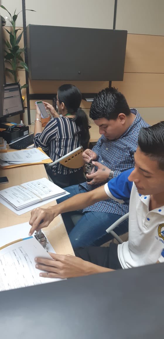 ISTPEM1's tweet photo. Luego del convenio interinstitucional entre el @PrGobierno  y el #Istpem, se inició el programa de prácticas preprofesionales. 
Los estudiantes de 4to ciclo de la Carrera TS. en Tributación, tendrán la oportunidad de potenciar su formación contable y financiera.

#CrecemosJuntos https://t.co/ET3eDbbS9f