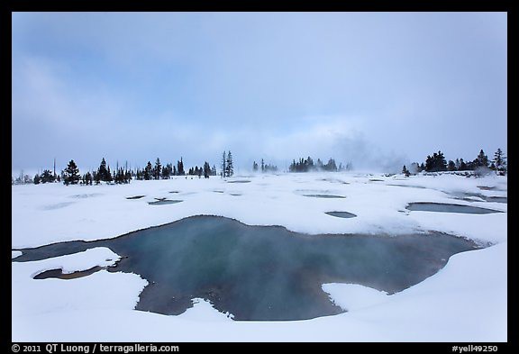 treasured_lands's tweet photo. Because of a continental location far from the oceans and a relatively high elevation,  ranging for the most part from 7,000 to 9,000 feet,  Yellowstone National Park has some of the longest and coldest winters in the US.

Read more 👉 https://t.co/qTZEB8LTOp https://t.co/pZiQAN2hKy