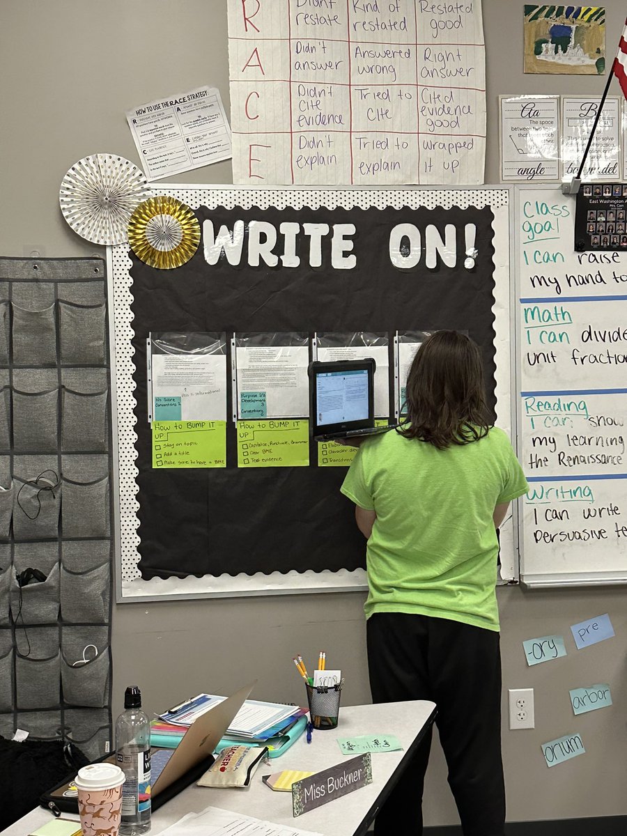 ChyniaParsons's tweet photo. We LOVE using our bump it up wall for our writings!! https://t.co/8R1R5z8Ycp