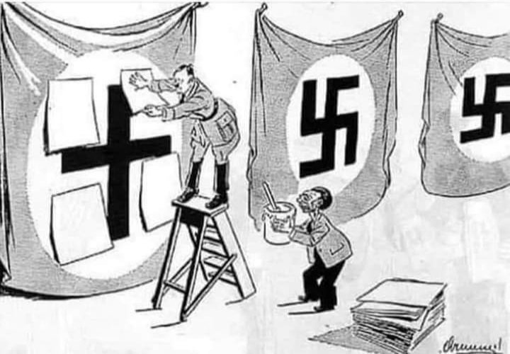 Hitler transformando a Cruz gamada nazista em Cruz Cristã! Uma adaptação do simbolo e da ideologia exigidas na época atual, mas tudo muito semelhante!