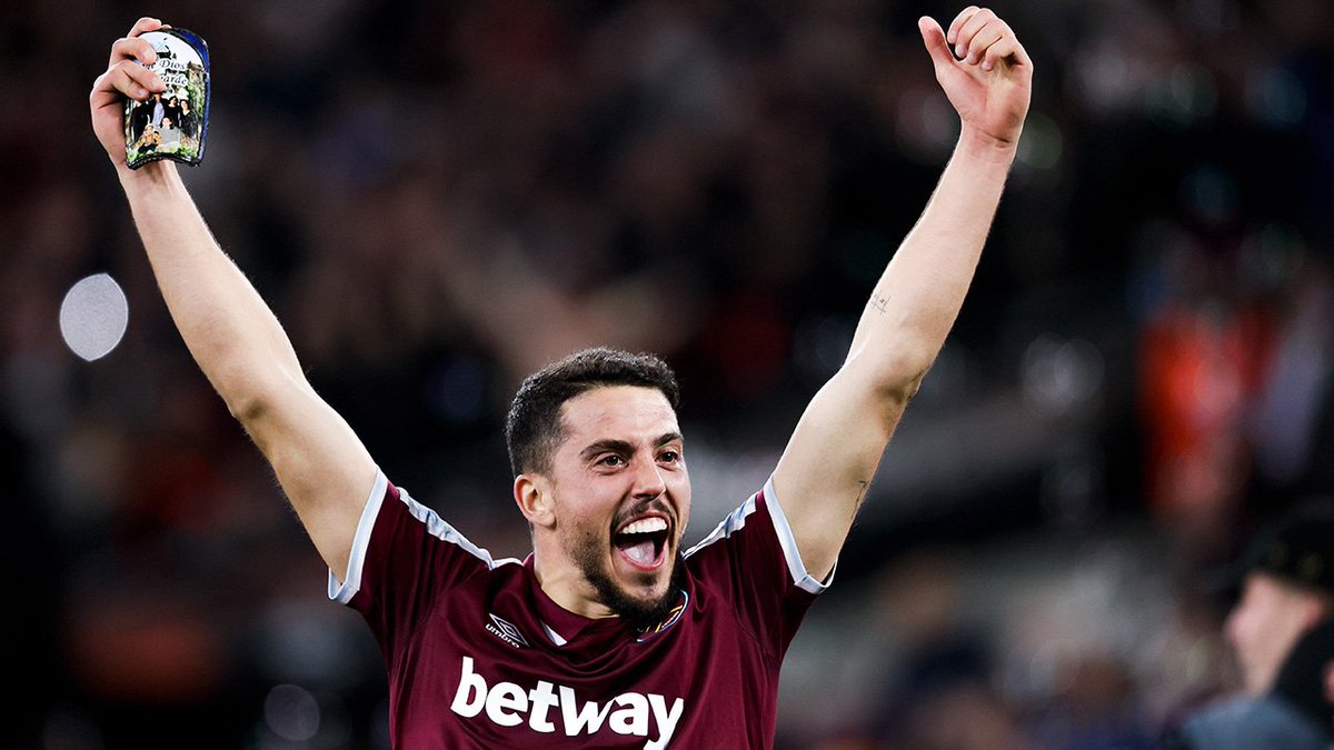 WestHamViews_'s tweet photo. One of my favourite players in recent years and really fell in love with our club. Bought into our traditions and built up a relationship with fans that many players fail to achieve.

Wish you all the best at Real Betis, Pablo. Thank you for all the memories!

❤️⚒️ #WHUFC #COYI https://t.co/ZcEzgJH48v