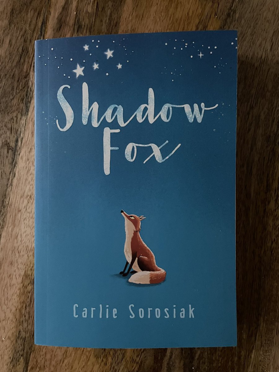KevC46's tweet image. I adore @carliesorosiak’s brilliantly written books and am truly grateful to @thesianpages and the lovely team @NosyCrow for this stunning copy of her new book #ShadowFox Absolutely cannot wait to read this 😊📚🦊🎉