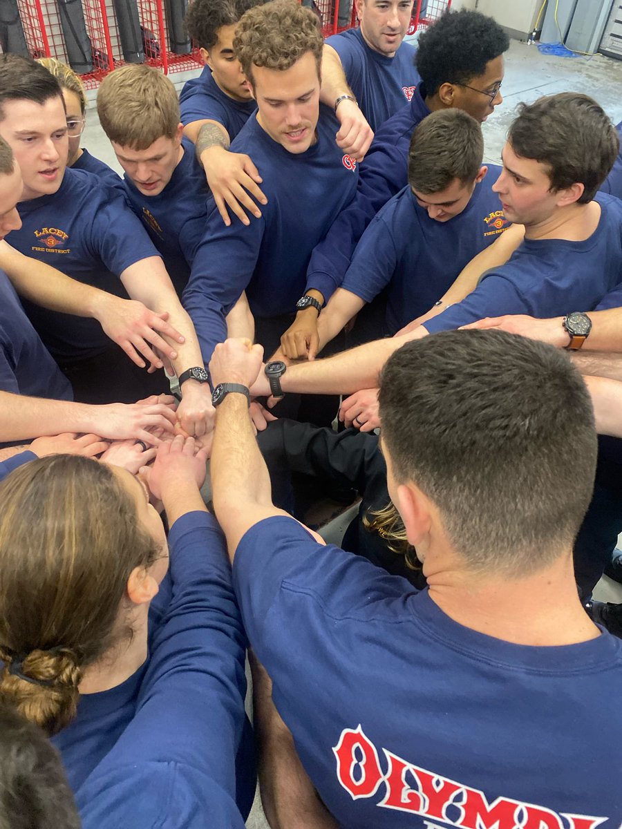 LaceyFireDist3's tweet photo. South Sound Recruit Academy is in full swing! Our recruits are in their 3rd week of EMT school. Today (Friday) they are riding on our rigs, practicing their emergency medical skills & building “Competence to effectively handle whatever challenge we face.” That’s the #LFD3WAY https://t.co/rAYuLrPigP