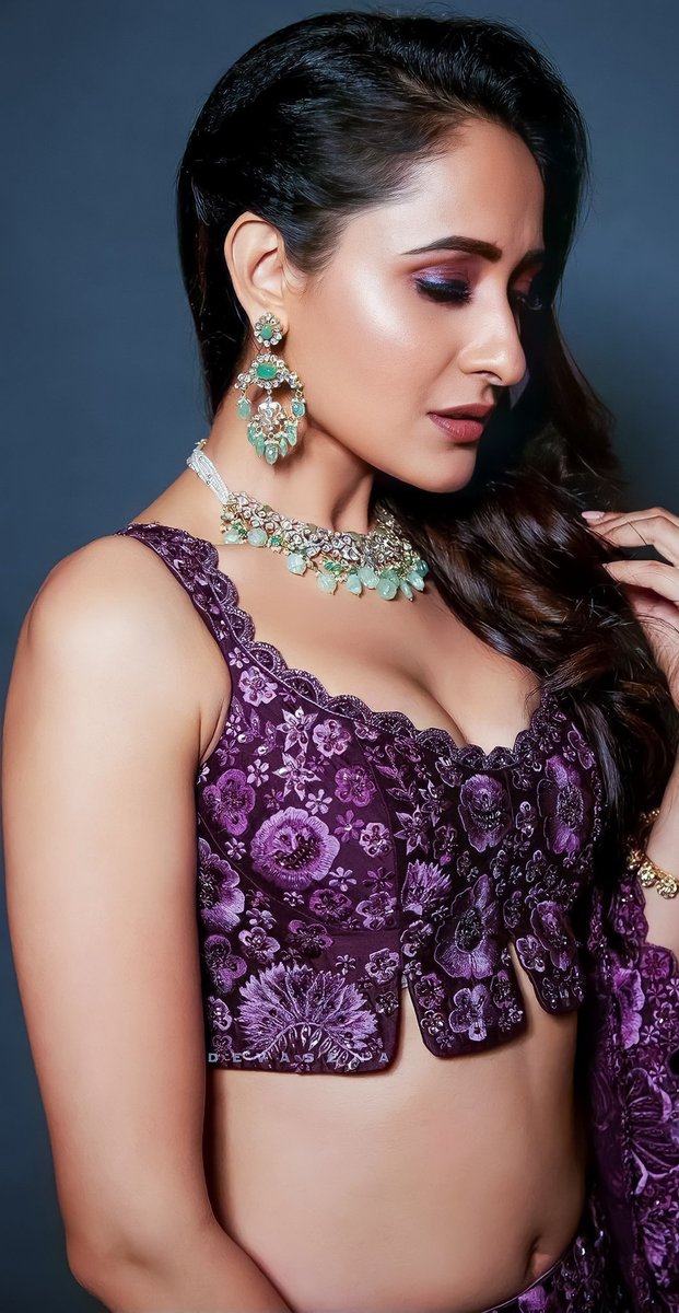 GFWFDUoa0AAkV-q?format=jpg&name=medium