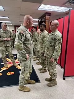 100thBSB's tweet photo. Fires Fifty #32: High standards, positive outlook, and excellence are contagious. 

WO1 Standlee was recognized by MG Brooks for his outstanding dedication and commitment to the maintenance program of the BSB!

#firestrong 
#toughasdiamonds 
#diamondsupport https://t.co/RpfWFdmuNs