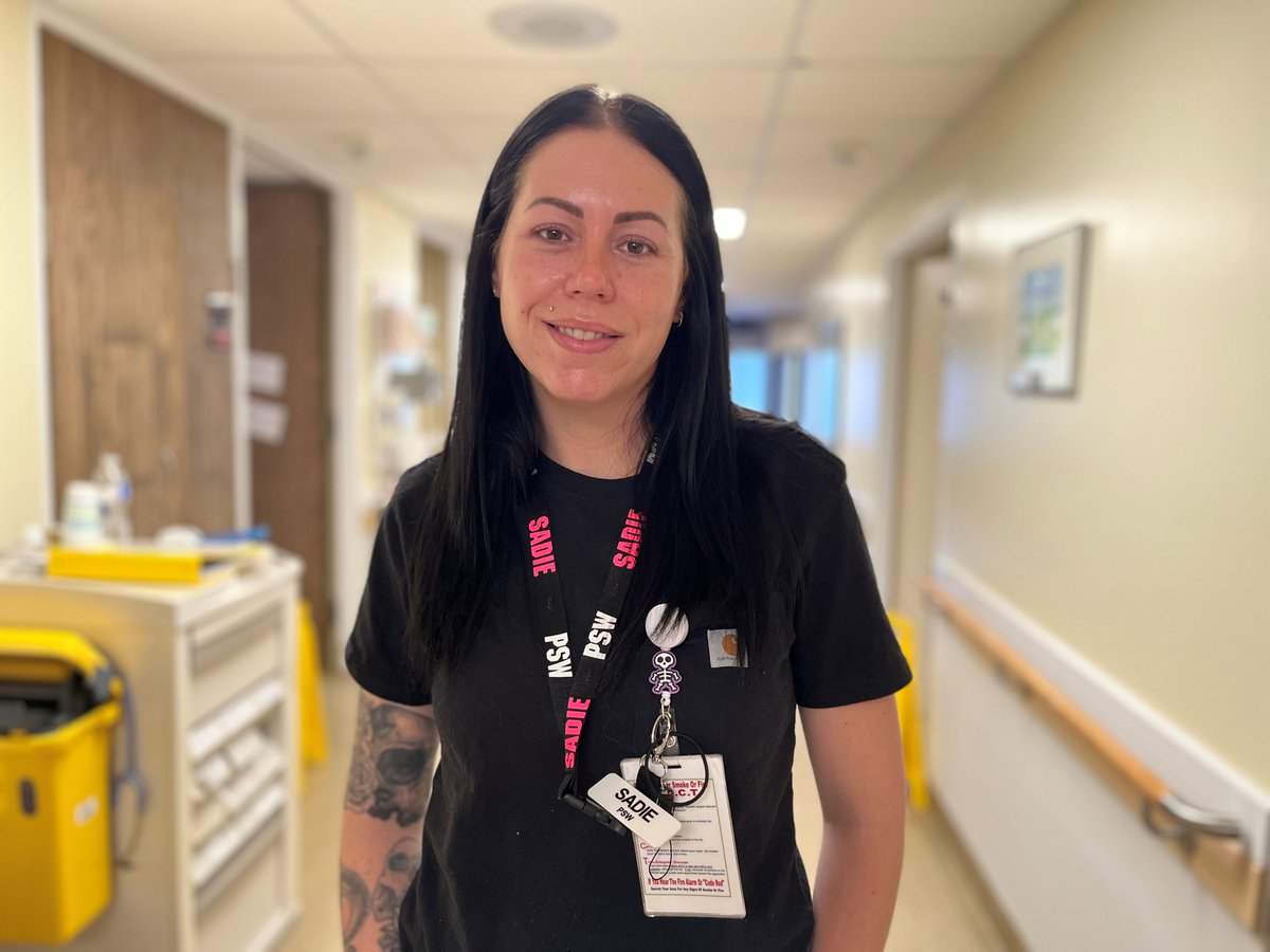 QuinteHealth's tweet image. “Sadie Sherriff-Weeks was my father's Personal Support Worker (PSW) on Quinte 5 at Belleville General Hospital. Even though I was there throughout the day with him, she always stopped in to see if he needed anything, or to just talk to him.”

– Paul

#Compassion #ValueEveryone
