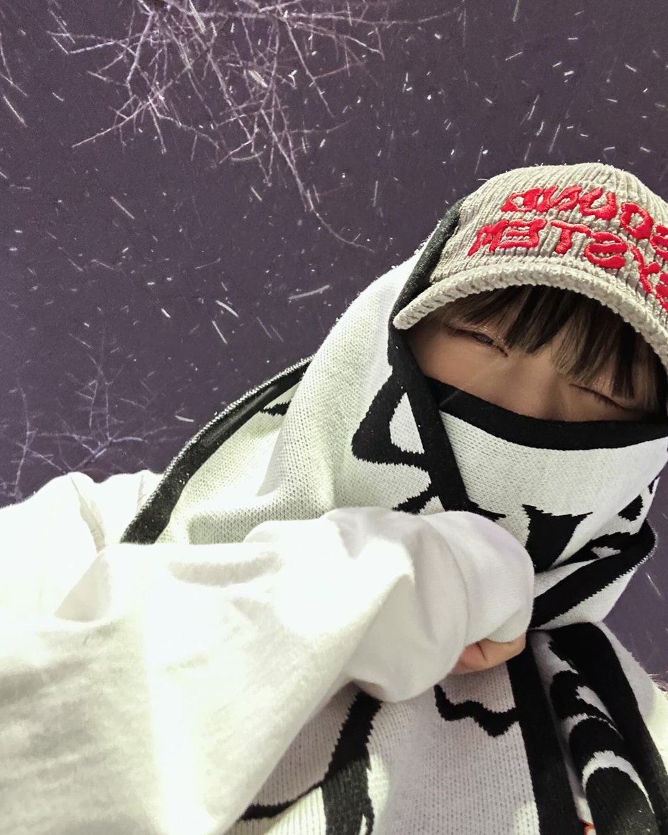 legowithbada's tweet photo. 괜히 장난치고싶은 여자
                                   나한테 장난칠 것 같은여자 https://t.co/KZbiXG46mQ