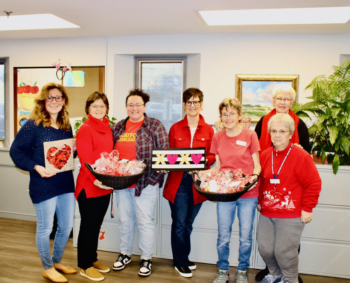 Stratford is going RED ❤️ in support of the American Heart Association’s fight against heart disease! @mayorhoydick and dedicated town employees came together for Wear Red Day.