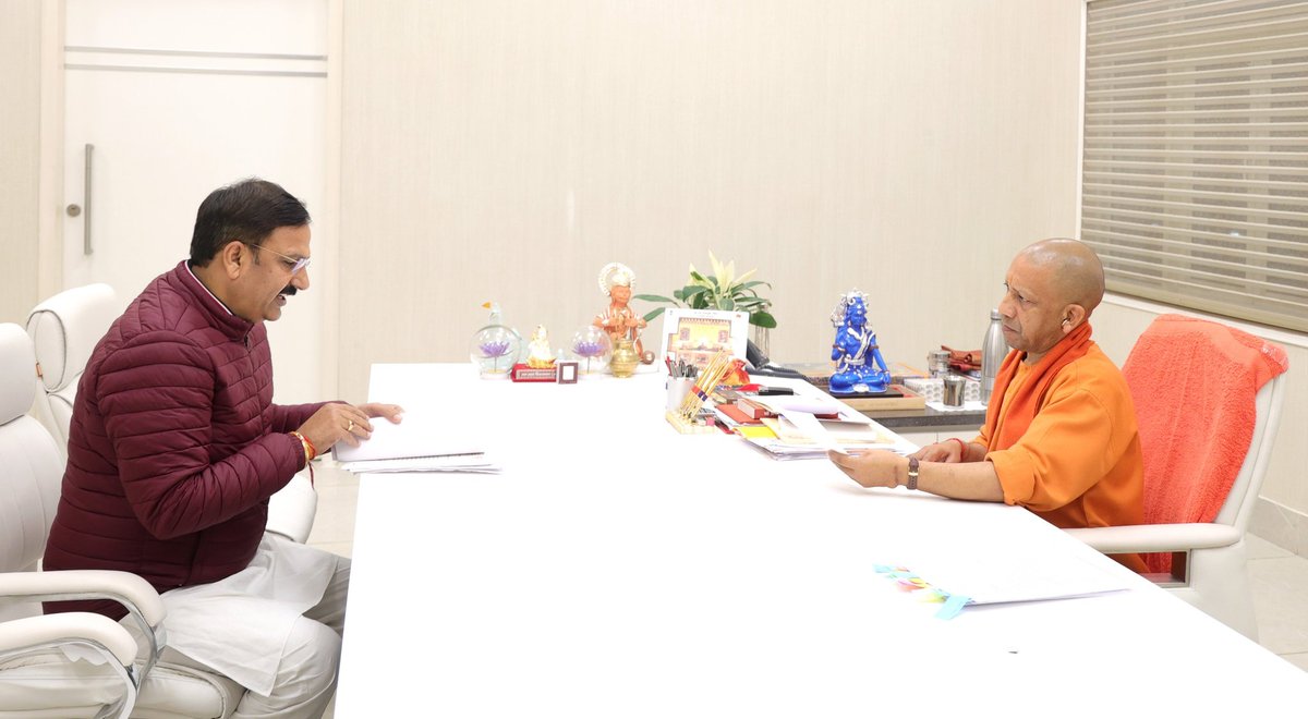 MlaMukeshNakud's tweet photo. यशस्वी मुख्यमंत्री श्री @myogiadityanath जी महाराज से आज लखनऊ में   शिष्टाचार भेंट की। 

मा. मुख्यमंत्री जी को  श्री रामलला प्राण प्रतिष्ठा को भव्य एवं दिव्य बनाने के लिए जनपद एवं #नकुड_विधानसभा_क्षेत्र  की देवतुल्य जनता की तरफ से बधाई  दी एवं आभार जताया। https://t.co/ZBDaraAKA7