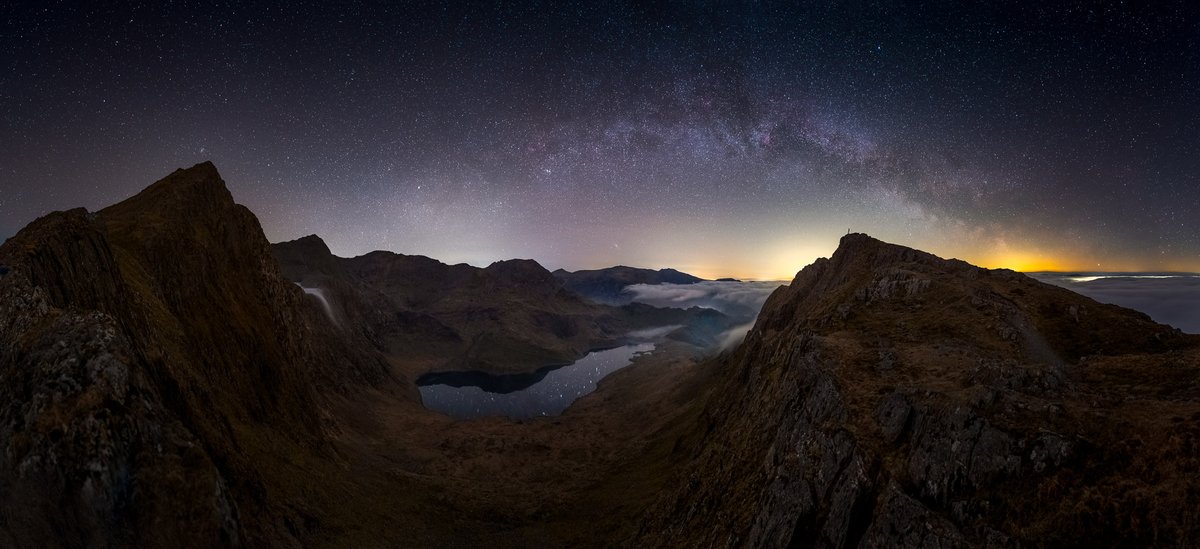 Join @eryrinpa for an evening online (zoom) looking at the amazing stories held in the history of our dark skies, from Eryri and beyond

This event is being held as part of Welsh Dark Skies Week. To book email dani.robertson@eryri.llyw.cymru 

📅 Friday 12/02/24
🕛 18:30 – 19:30