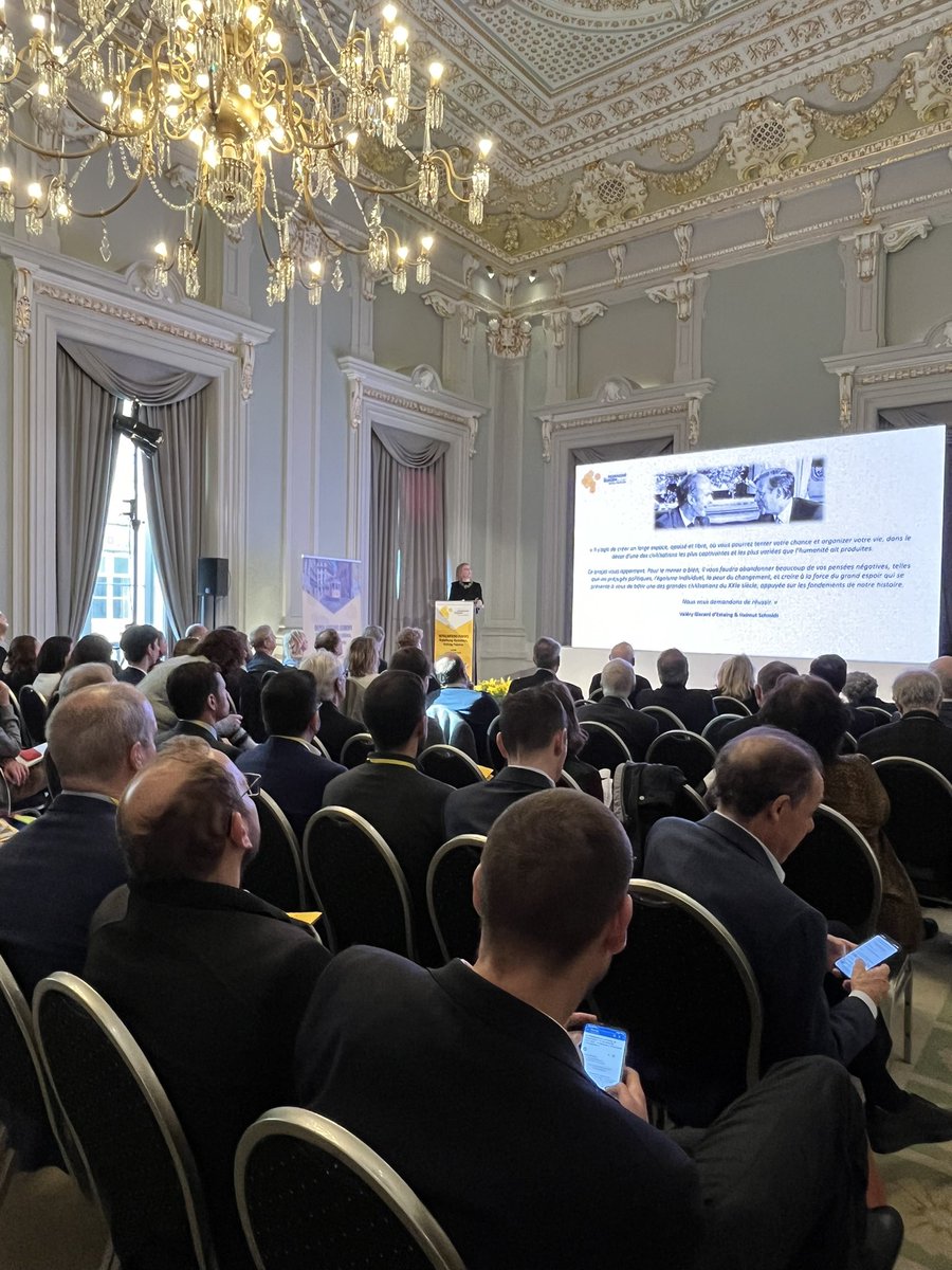 ReImagineEuropa's tweet photo. Thank you to our great Re-imagine Europa’s community for a great ‘Depolarisin Europe Annual Forum’ with an intense exchange of ideas and proposals to build stronger, less polarised and fairer societies 👏👏👏

Let’s reimagine Europa!! https://t.co/HJxCl9iCQD