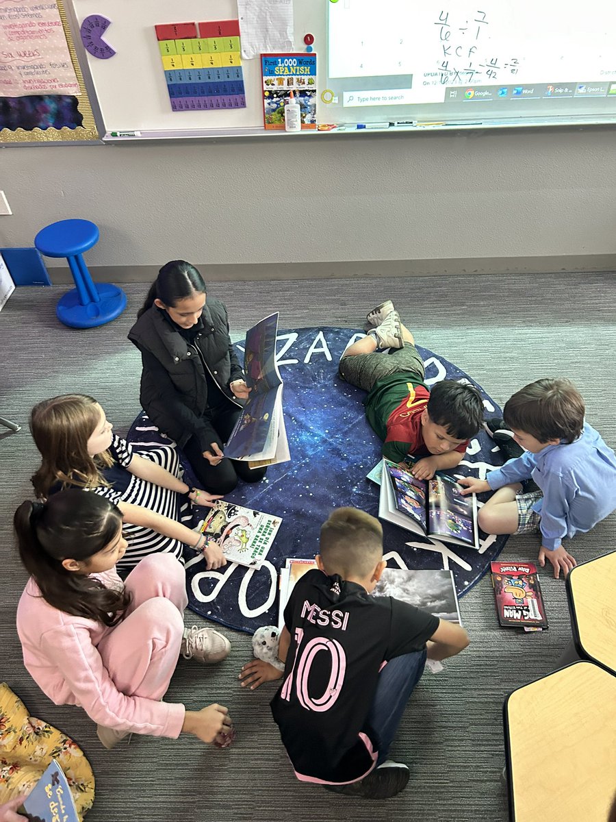 Matos_Jones1st's tweet image. ¡Educación en espiral! Seguimos motivando y compartiendo con nuestros amigos en la lectura del 5to grado 📖 @Ms_Garza5th @JonesAcademy1 #sololomejor