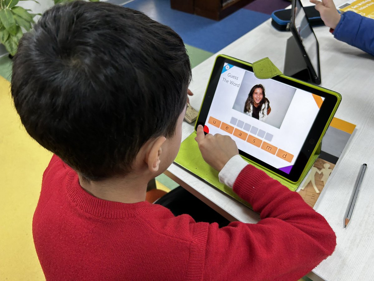 Yamini_2401's tweet photo. Making retrievals more fun with gamification for the #GreyGroup @RuthMiskinEdu with the @LearnyLand βs Makeit App! #year4 #digitallearners @TBS_Delhi https://t.co/vo9779ckWZ