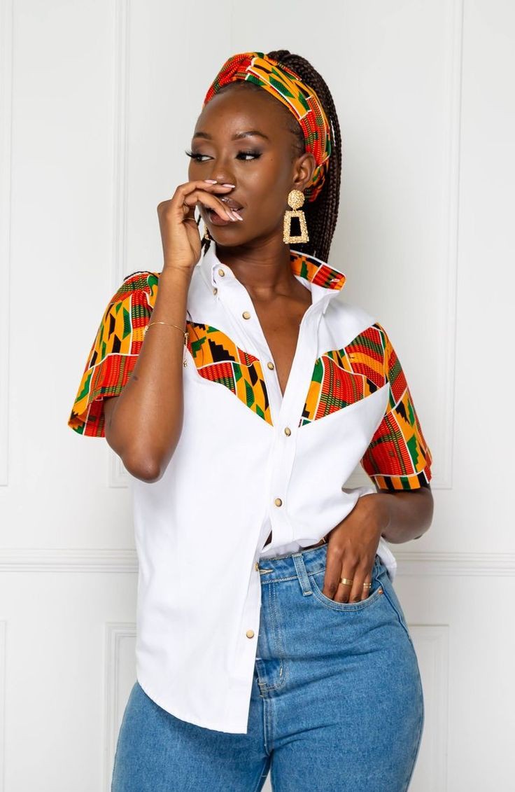 seamless_wears's tweet photo. For work or for a casual outing, this type of shirt fits any setting you want it to. 

Order yours now and get it delivered to you for free!🛍️

#africanprint #moderntraditional #lookgood #ownyourlook #freedelivery #exploremore #bigtimerush #FridayVibes #GRAMMYs #Amazon https://t.co/v1wNgYUKHW