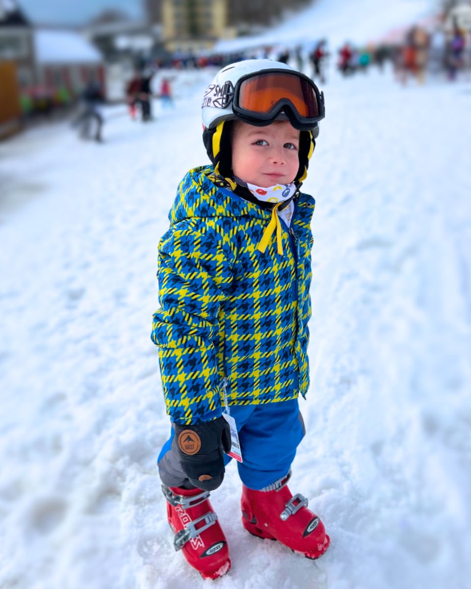 BAISTgloves's tweet photo. Our Kids' Mitts are perfect for cozy, durable, and dexterous all-winter wear. They offer the warmth needed for the coldest days and the versatility for any outdoor adventures. 

Let your kid ski, play, eat snow – whatever it takes to enjoy the outdoors to the fullest – without getting cold or uncomfy.

https://t.co/EdHaFhU9rN