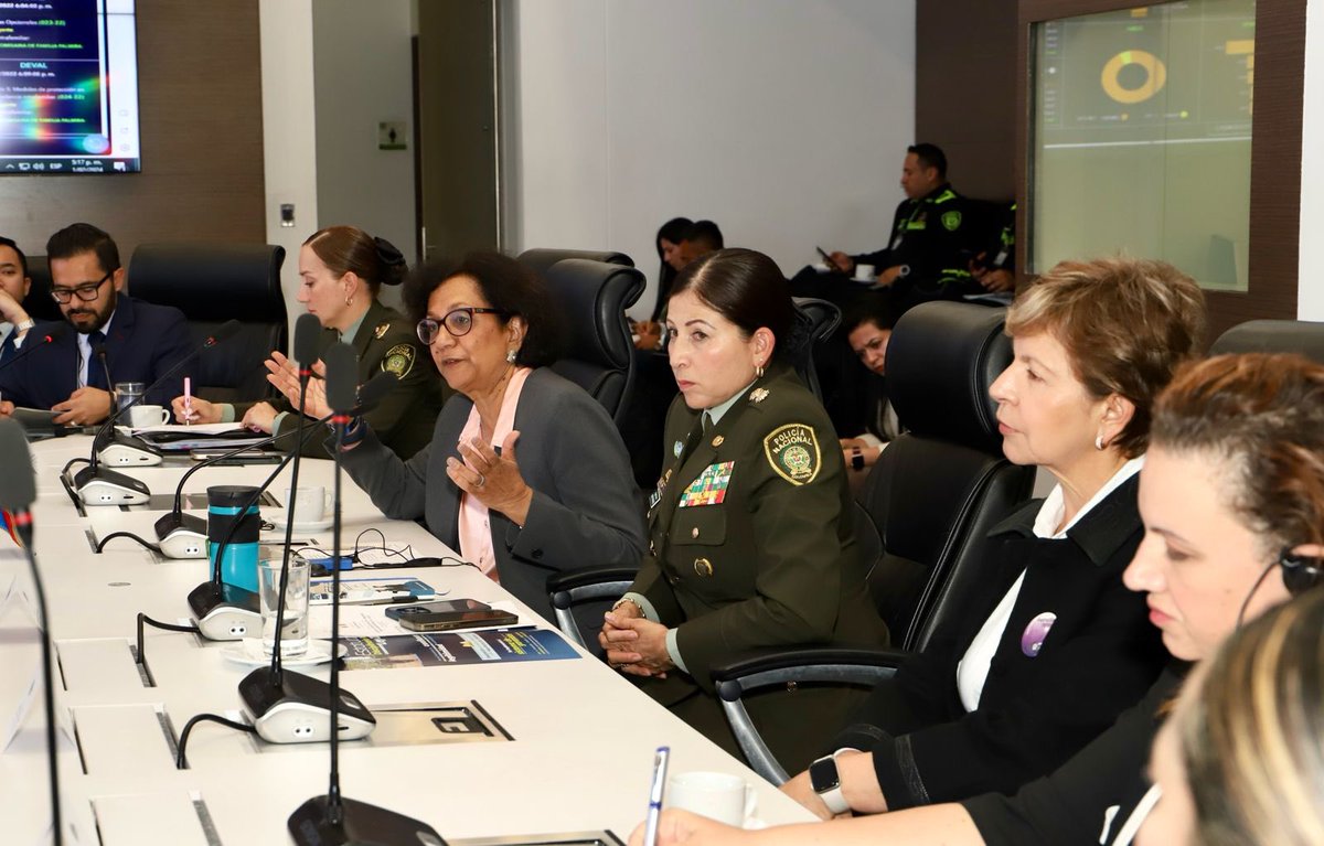 StateGWI's tweet photo. For the WPS agenda to be meaningful it has to address human security overall, which much include addressing GBV.  Impressed by the number of women in the Colombian @PoliciaColombia force and their efforts to reduce GBV. https://t.co/95azW6lLhd