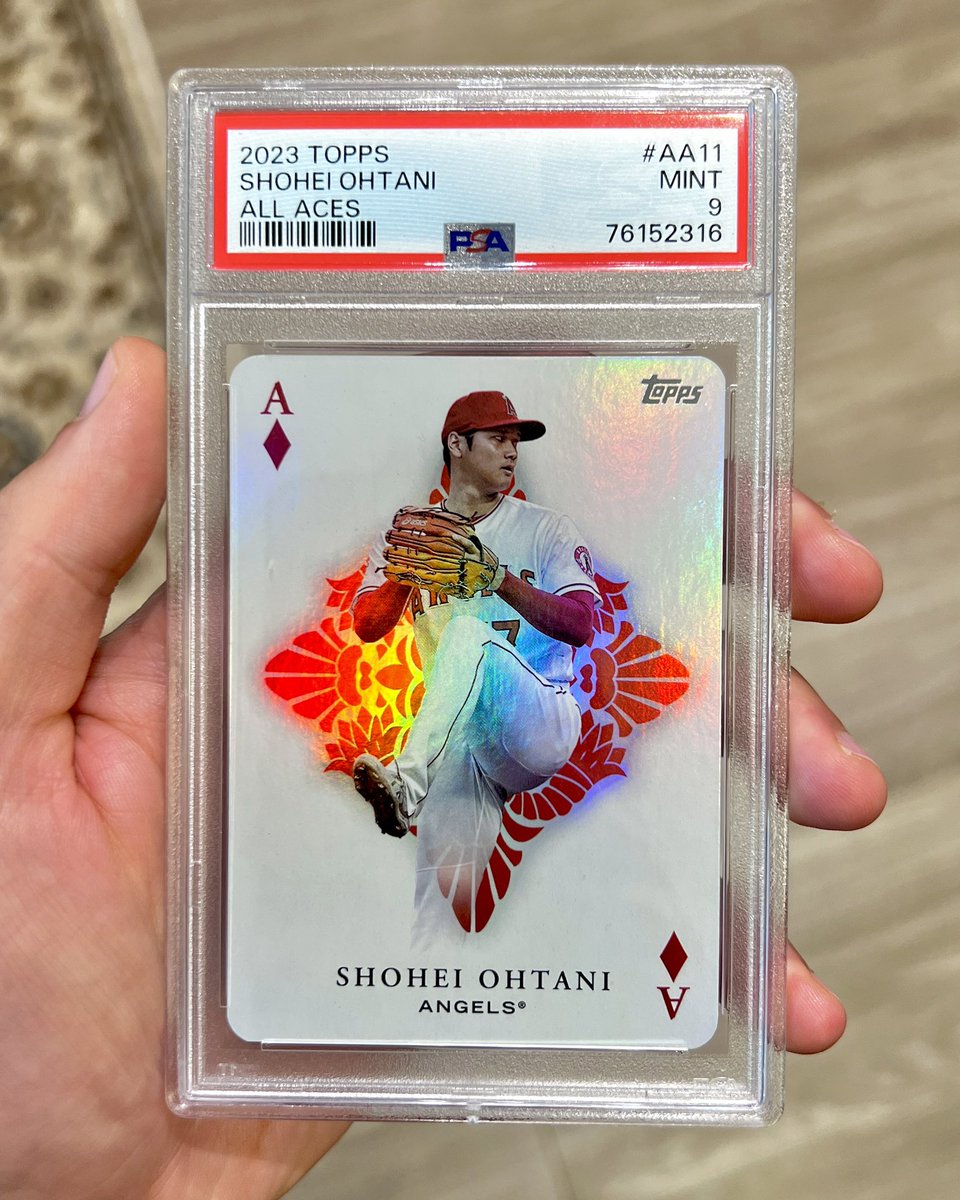 I’m giving away another *gorgeous* Shohei Ohtani card for FREE!

TO ENTER:
Just like this tweet &amp; follow me! ❤️