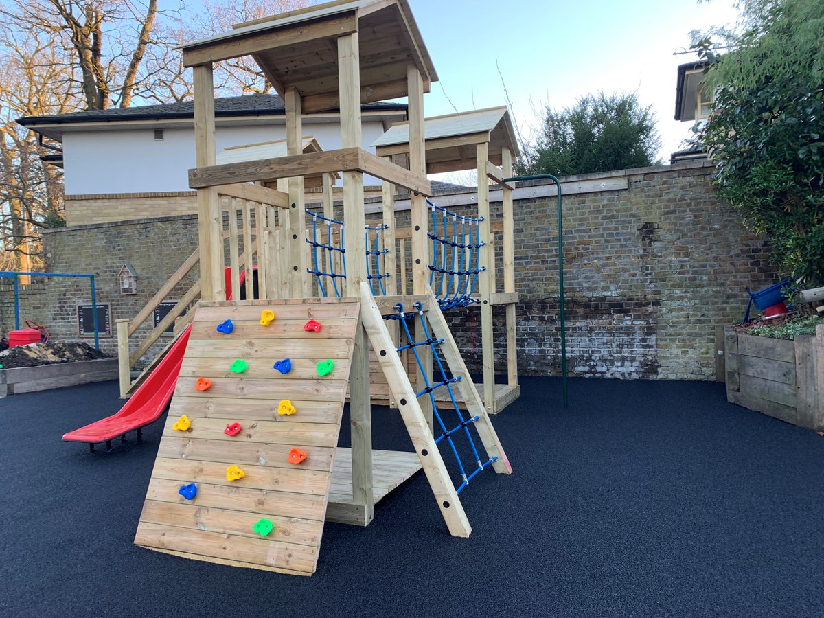 Recently Installed at Our Lady of Heaven RC Primary School @OLQH_SW19 - 3 Tower Play Unit with Wetpour Safer Surfacing
#playequipment #playvalue #Outdoorplay #playgroundequipment