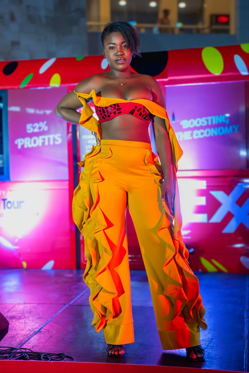 ihouseofpearson's tweet photo. Guyanese Music Superstar, Jackie Jaxx wearing a piece from the Hint of Hibiscus collection. https://t.co/AeRnHV25KF