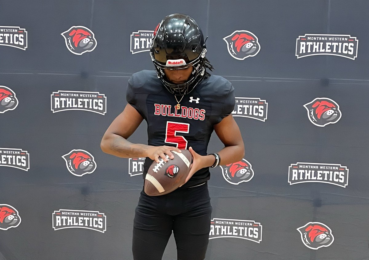 I would love to thank the entire coaching staff after a successful visit <a href="/UMWFootball/">University of Montana Western Football</a>  from the 28-29th. Thank you guys for the hospitality, i am beyond blessed and excited to have signed and be commited to UMW!! #DawgPound 
<a href="/CoachJed_UMW/">Coach Heffernan</a> <a href="/Coach_Martello/">Riley Martello</a> <a href="/CoachNourse_UMW/">Ryan Nourse</a>