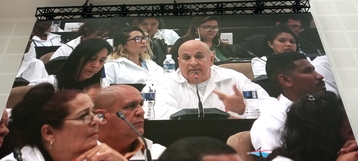Compromiso eterno con la patria y la salud de nuestro pueblo, se manifiestan hoy por parte de los delegados a la 2da Conferencia del Sindicato Nacional de los Trabajadores de la Salud en #Cuba.
<a href="/japortalmiranda/">José Angel Portal Miranda</a> 
<a href="/JLBrocheLorenzo/">Jorge Luis Broche Lorenzo</a>